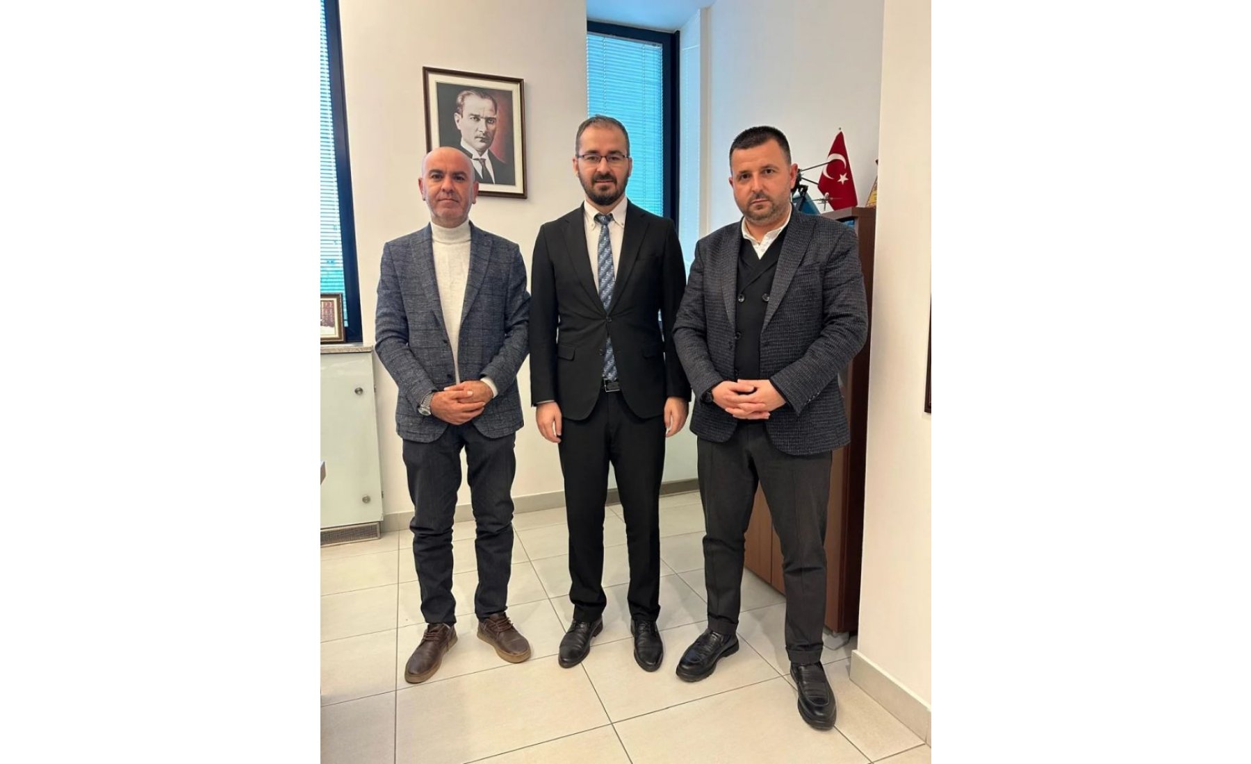 Bosna Hersek’te yatırımlarına başlayan ve yeni yatırımlar planlayan üye firmalarımız ile ilgili ticaret müşavirimiz Sn.Atalay Aydoğdu ile büyükelçilikte ön