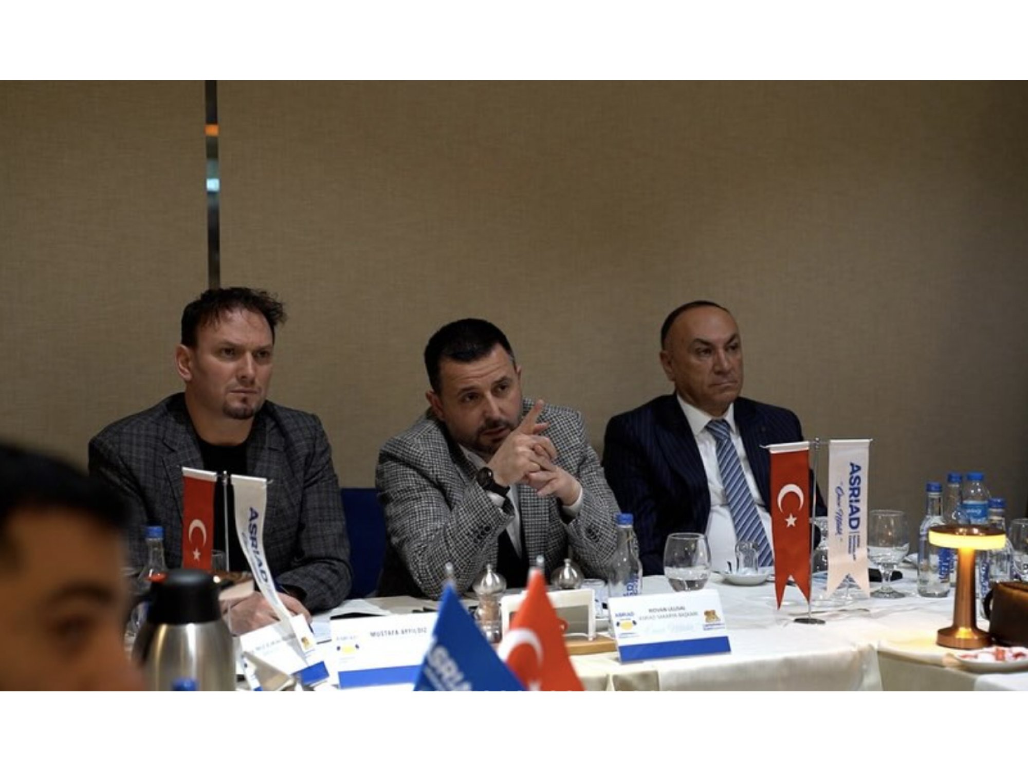 ASRİAD Sakarya, 25. İş Geliştirme Toplantısında Ramazan’ın bereketiyle iş dünyasını buluşturdu; ticaret ve dayanışma dolu verimli bir gece yaşandı.